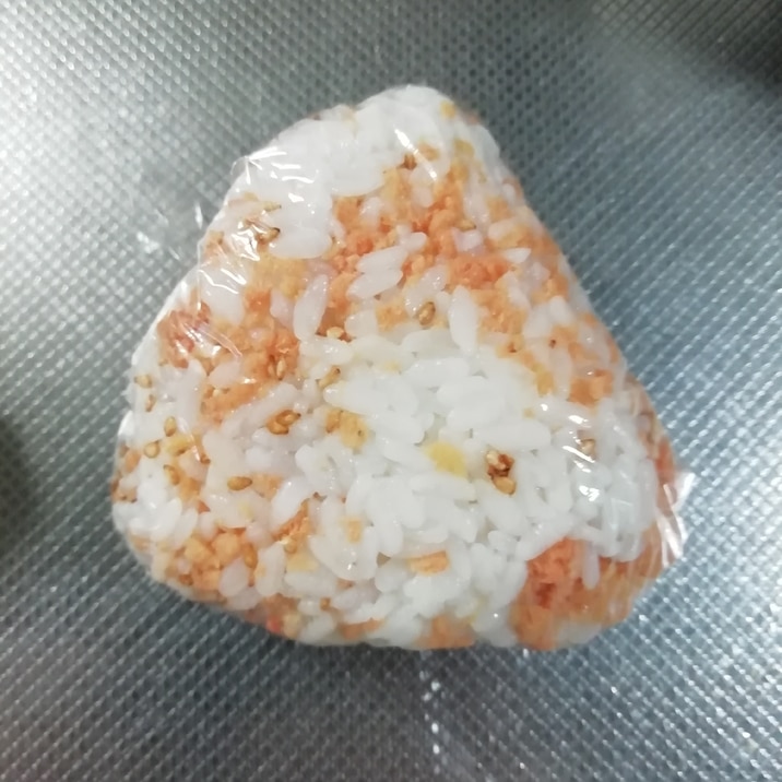 おにぎり＊鮭ごま